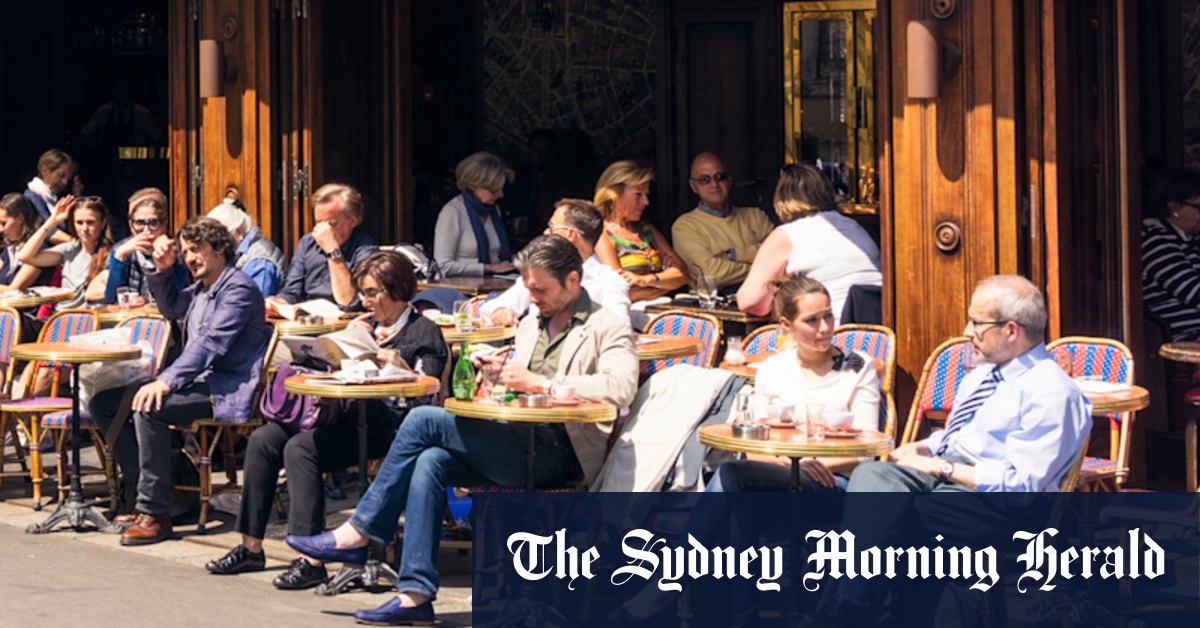 Dos and Don’ts of international travel, from dress code to photography