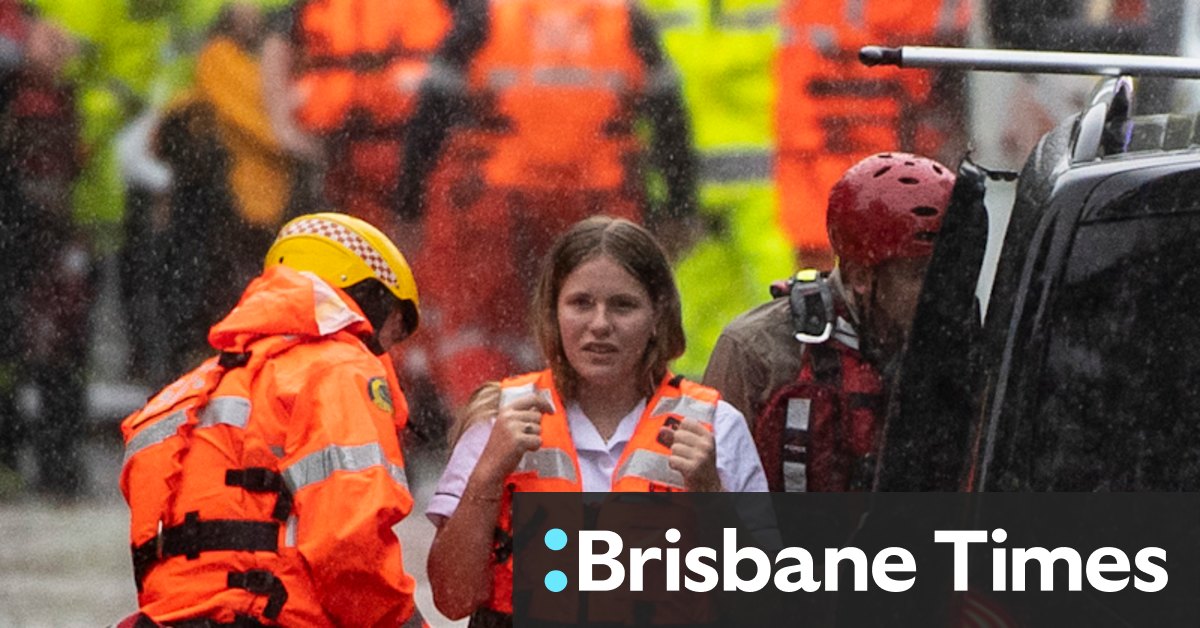 Sydney floods: Alarm as Hawkesbury River rises rapidly at Windsor - Vimarsana News