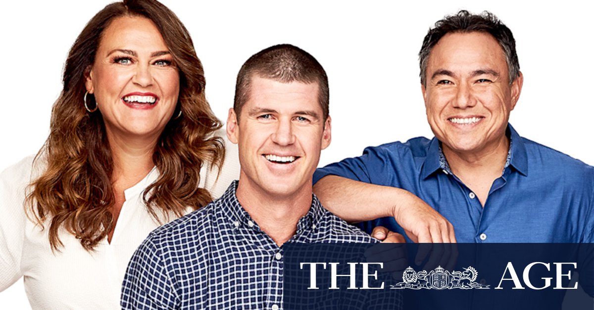 Chrissie, Sam & Browny leaving Nova 100's breakfast show - Vimarsana News