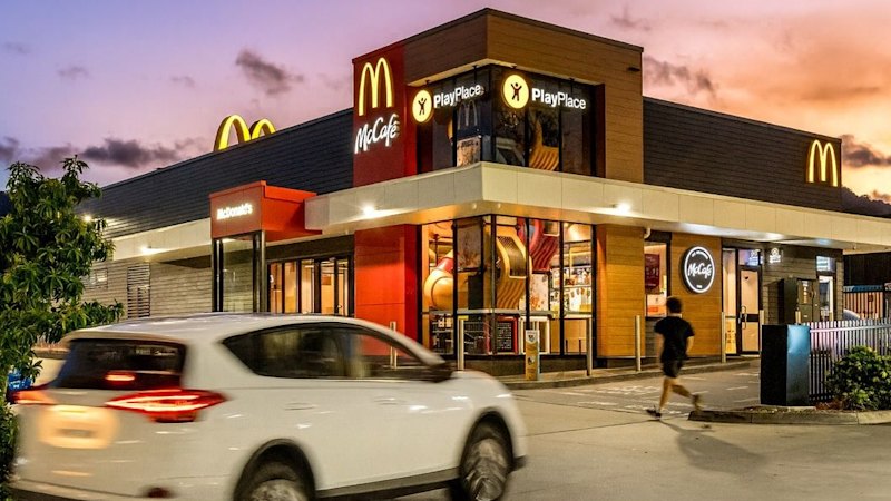 Private investors pour into fast-food chains in final rush before 2026