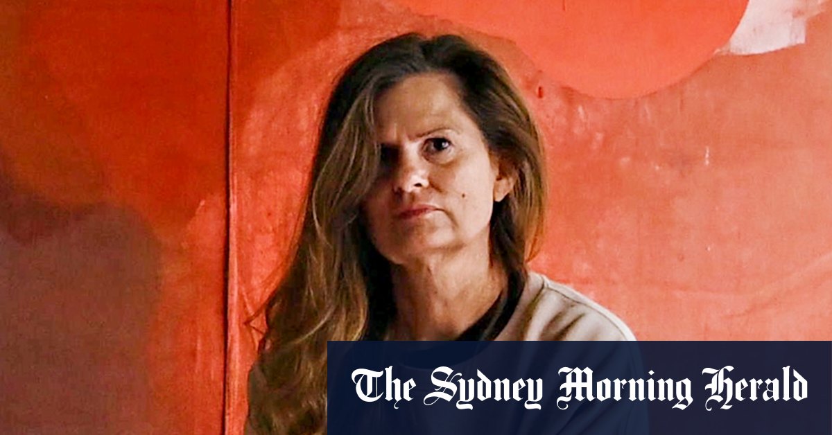 Twiggy Forrest steps in to help artist fleeced by gallery owner Tristian Koenig - Vimarsana News