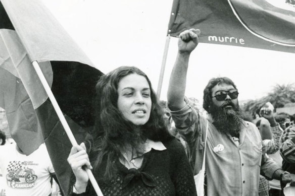 Bob Weatherall and Professor Marcia Langton, then an anthropology student at University of Queensland. They are pictured here in Brisbane protesting against Queensland’s Indigenous affairs policies before the 1982 Commonwealth Games.