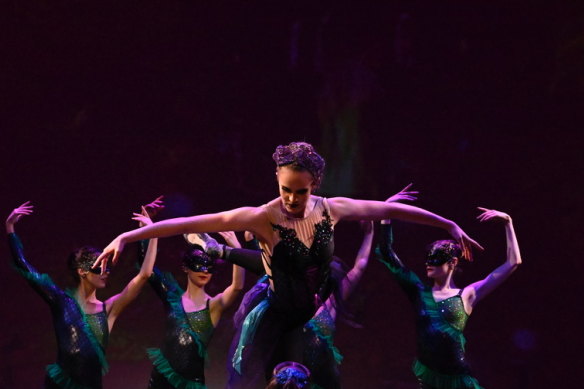  Sera Schuller in Victorian State Ballet’s The Little Mermaid.