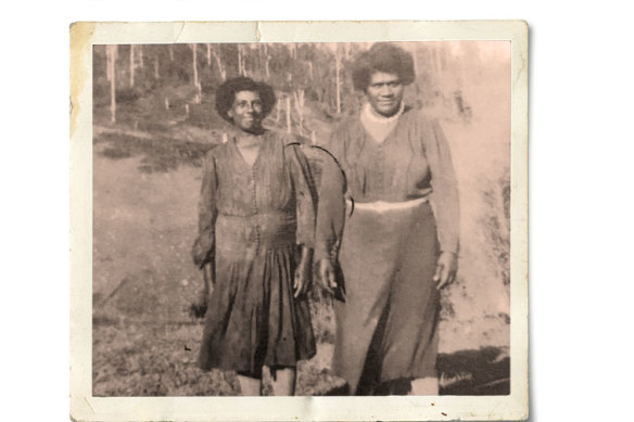 Emelda Davis' grandmother, Emily Enares (right), with Lola Noter.
