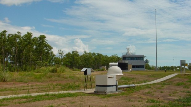 Equipment to measuring radionuclide in the atmosphere near Darwin.