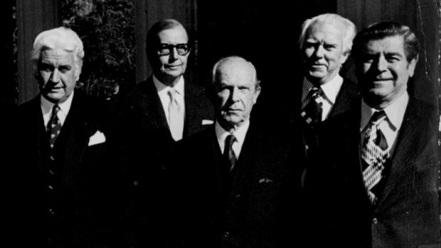 "A very good man to have at your elbow", Peter Lawler (second from right), in 1975 with then governor-general John Kerr (far left) and chief justice Sir Garfield Barwick (centre).
