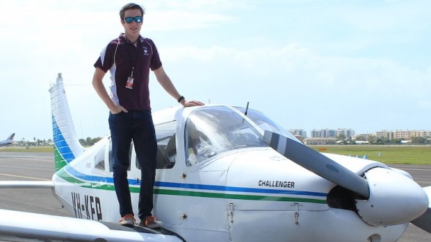 Sunshine Coast teenager Lachlan Smart is trying to become the youngest person to fly solo around the world.