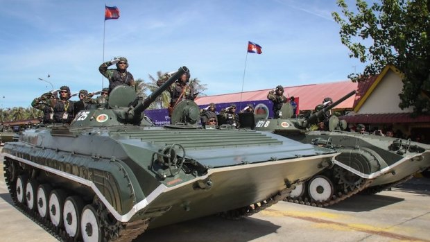 Cambodian Prime Minister Hun Sen commands a 6000-strong personal bodyguard unit.
