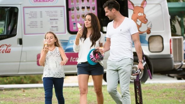 <i>The Bachelor</i> season three's Sam Wood with Snezana Markoski and her daughter Eve in during an episode of the show last year.