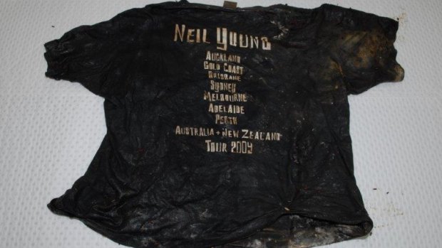 The body was clad in a T-shirt for the 2009 Australasian tour of singer Neil Young. 