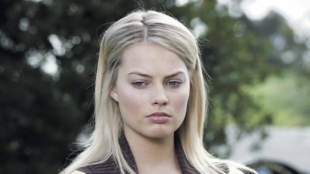 Margot Robbie as "Donna" from Neighbours. 