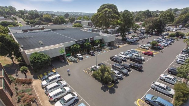 A Woolworths-leased supermarket in Highton is on the market.
