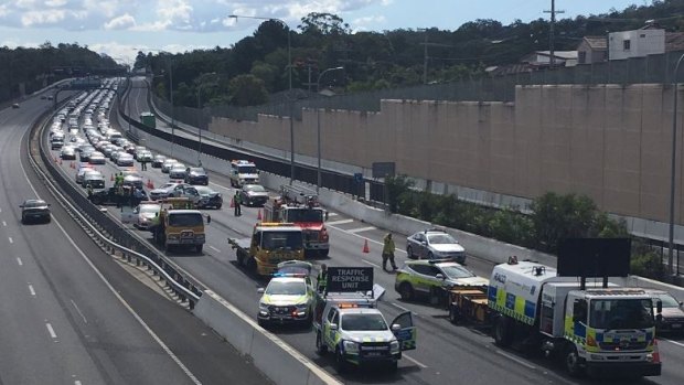 The Pacific Motorway quickly became a car park after a multi-vehicle crash at Upper Mount Gravatt
