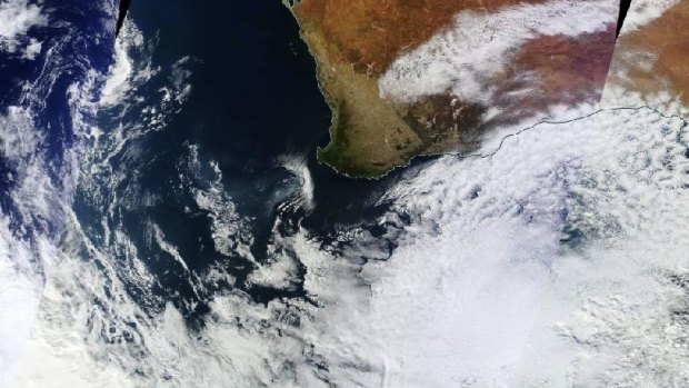 The cold front approaches a cloudfree Perth on May 13.