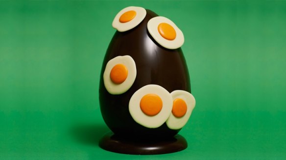 Kirsten Tibballs' fried egg chocolate Easter egg.
