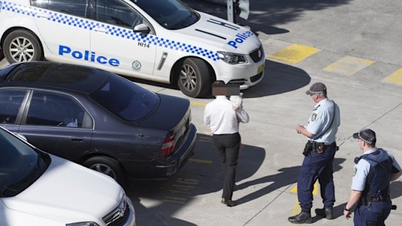 Man charged after allegedly leaving child in car while he went to job ...