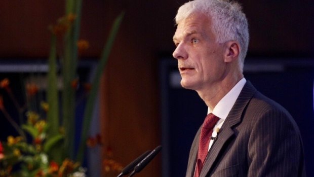 Andreas Schleicher said that it is "perhaps too easy to do well in Australia" and that the country tends to accept that "some students will come out less well".