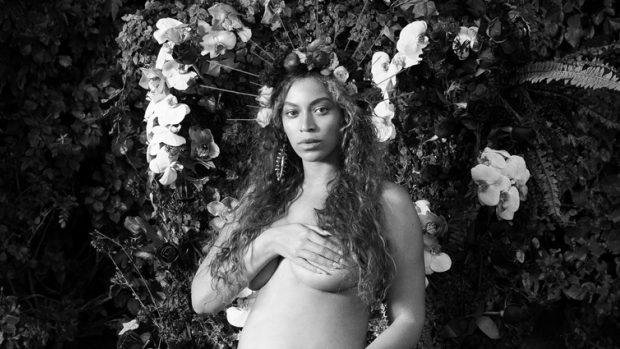 Beyoncé has released a photo essay, a day after her pregnancy announcement.