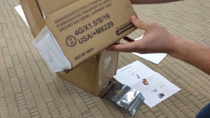Samsung's fireproof box for Galaxy Note7 returns is intense