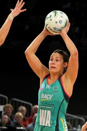 The Vixens were thrashed by a club record 24 goals by the NSW Swifts on Sunday.