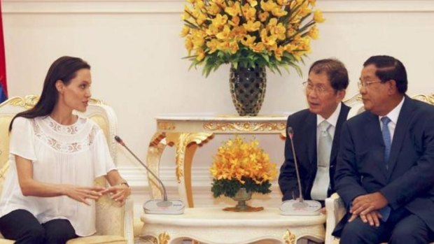 Angelina Jolie meets Cambodian PM Hun Sen.