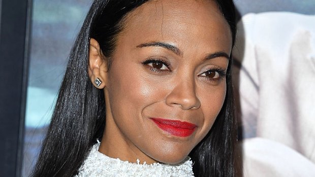Zoe Saldana has spoken out about the way mothers in Hollywood are treated. 