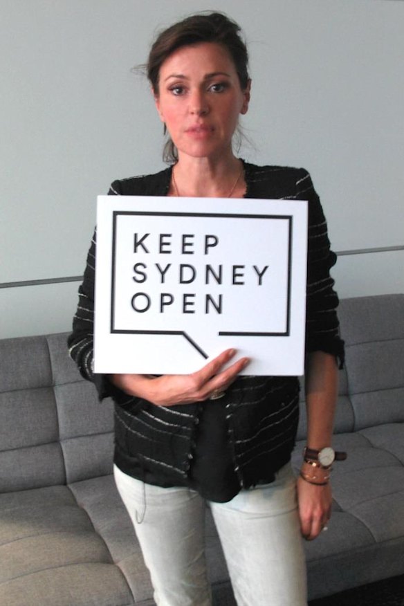 Singer Tina Arena backs the campaign to Keep Sydney Open. 