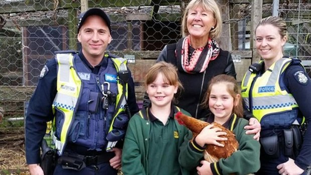 "Nuggets" is returned to Findon Primary School.