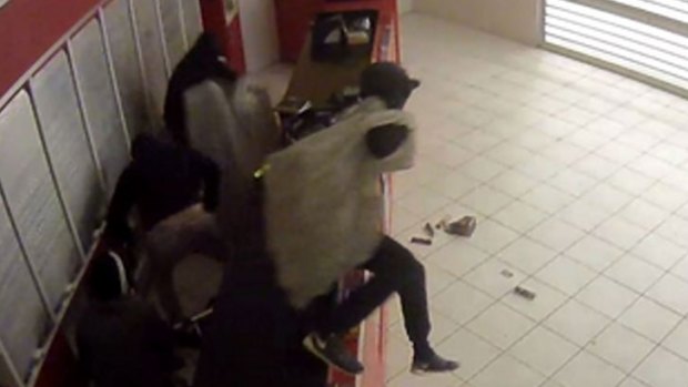 An image from CCTV footage of the cigarette thieves.