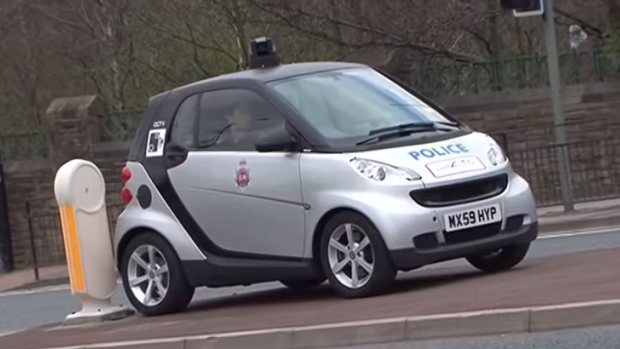 A Manchester police smart car with rooftop camera in action. They may soon be coming to a Victorian road near you.
