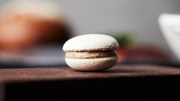 Truffle and black garlic macaron.