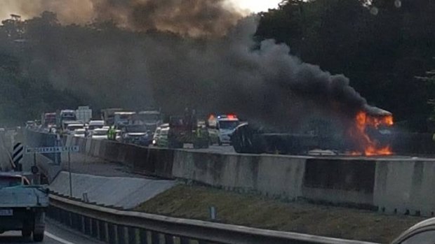 Major crash on the M1.