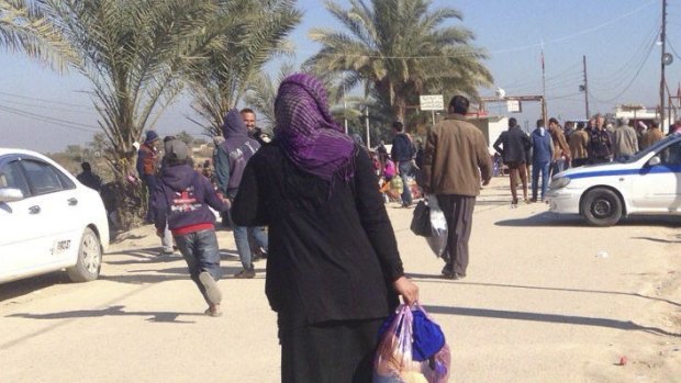 Residents evacuating Ramadi earlier this month amid the ongoing fight for the city.