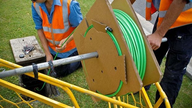 The NBN rollout is reaching an average of more than 10,000 homes per week.