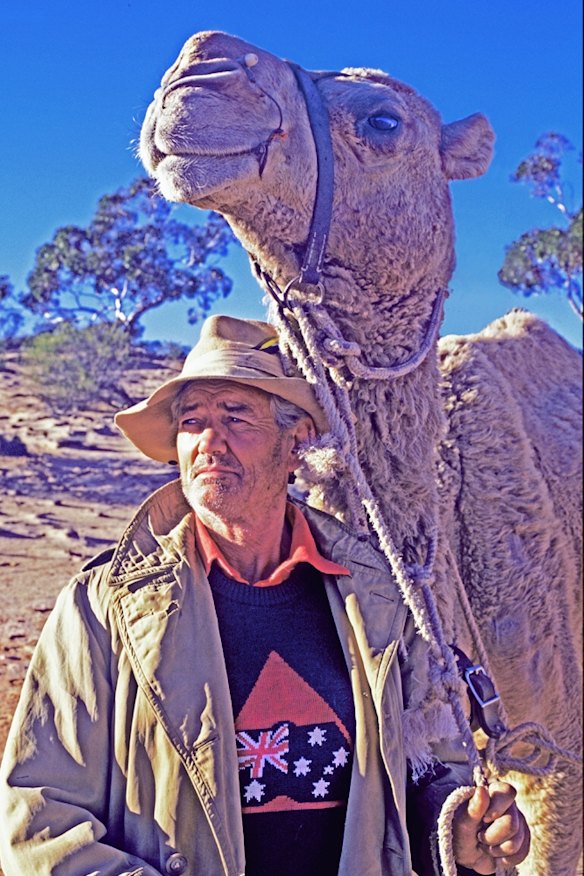 Warwick Deacock has died in Sydney, aged 90.