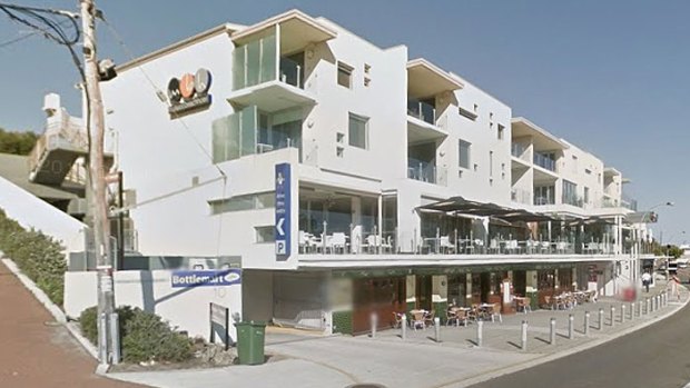 There are reports of a fire at Mullaloo Beach Hotel 