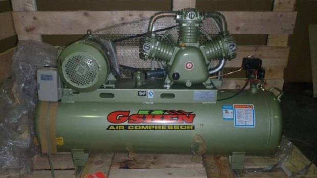 Does this air compressor look like it could hide 15 kilograms of heroin?