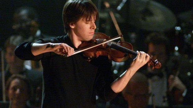 Maestro soloist: Brilliant virtuoso violinist Joshua Bell.