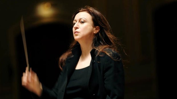 Conductor Simone Young took the SSO through an epic 90 minutes of Mahler.