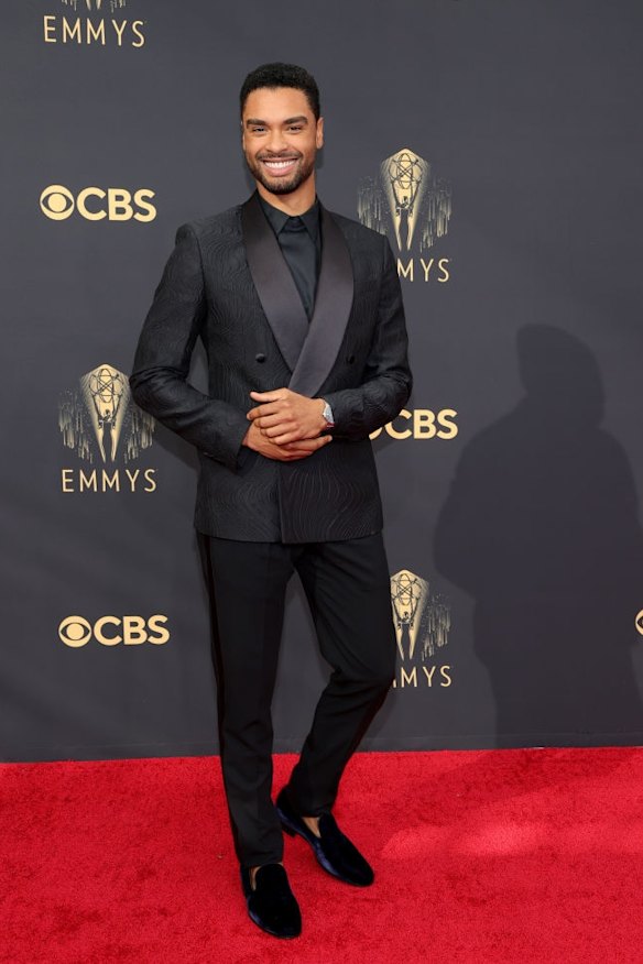 Regé-Jean Page attends the 73rd Primetime Emmy Awards.