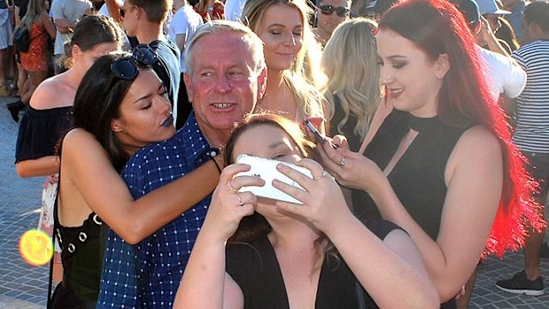 Colin Barnett swamped by 'fans' At Elizabeth Quay.