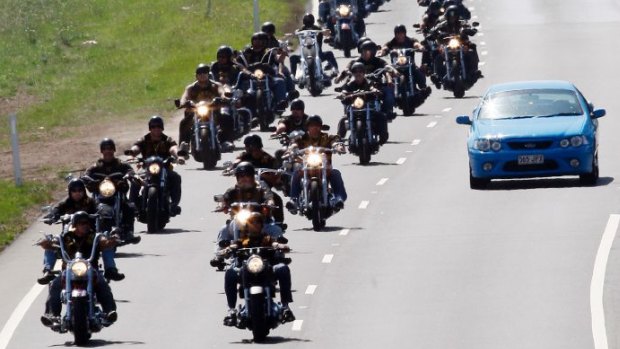 The ACT Human Rights Commission is concerned an Opposition bill to create anti-consorting laws to tackle outlaw bikies in Canberra could lead to human rights breaches.