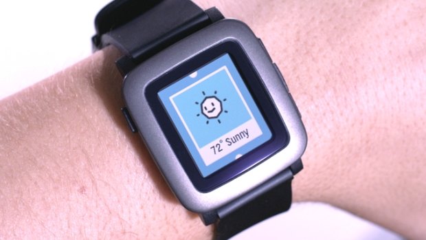 Pebble Time pulls app, notification and timeline information from an Android phone or iPhone.
