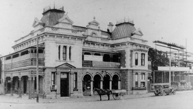 The Breakfast Creek Hotel in the 1930s.