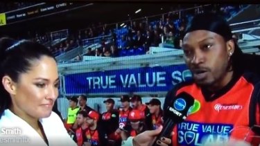 Chris Gayle Comments Cause Uncomfortable Big Bash Interview With Mel Mclaughlin Cricket star chris gayle has been blasted after making lurid remarks to a female reporter during an interview on live tv. big bash interview with mel mclaughlin