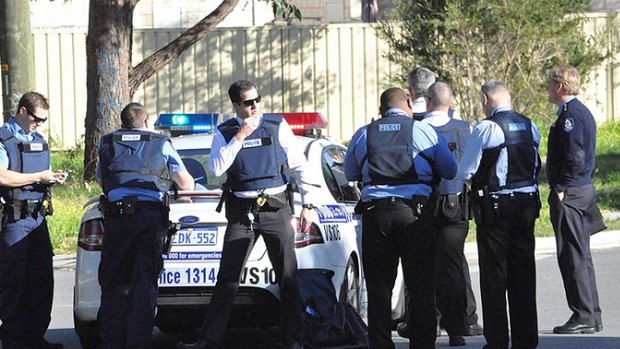 Police have confirmed the Tactical Response Group is on the scene of a Mandurah siege, following the shooting of a woman.