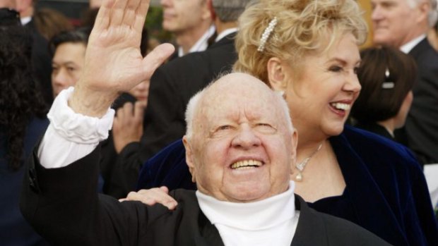 Mickey Rooney attends the 76th Annual Academy Awards at the Kodak Theater in Hollywood, California, 2004.