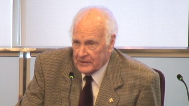 Former Governor General and Former Archbishop, Anglican Diocese of Brisbane Dr Peter Hollingworth gives evidence at the royal commission in 2016.