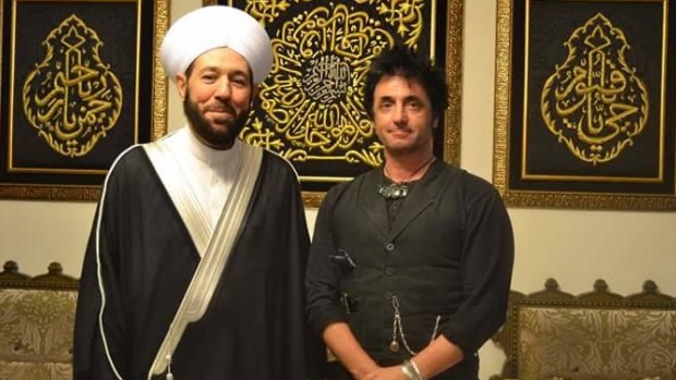 Warren Marriner (right) meeting the Grand Mufti of Syria Sheikh Ahmed Badreddin Hassoun.