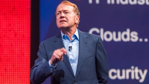 Cisco chief executive John Chambers says the web may become fragmented if changes aren't adopted by the US government.